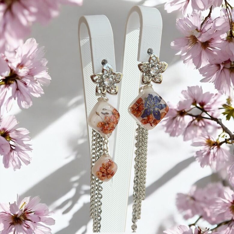 Auskari "Krāšņā Tu"