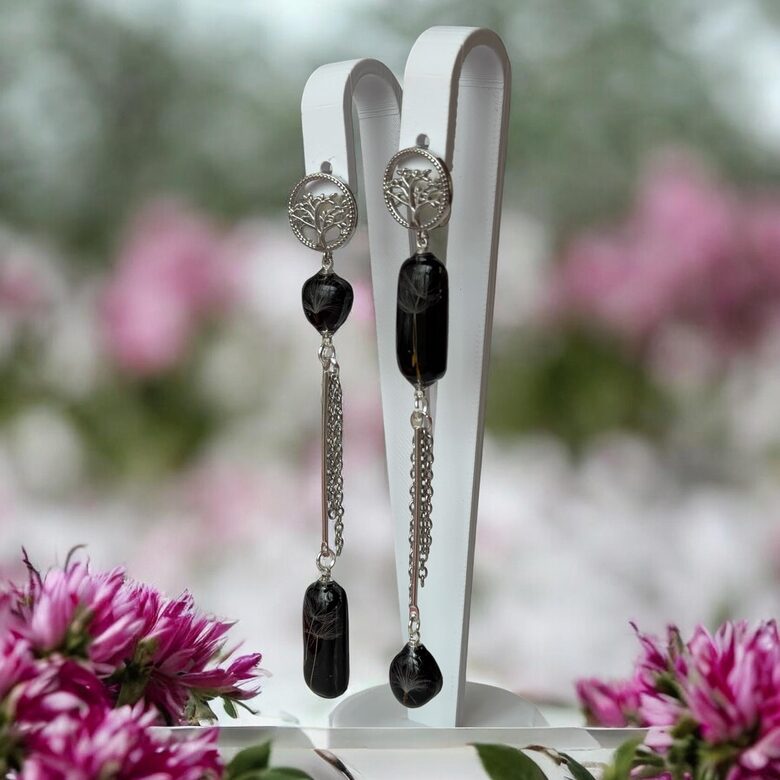 Auskari “Asimetriskais miers”