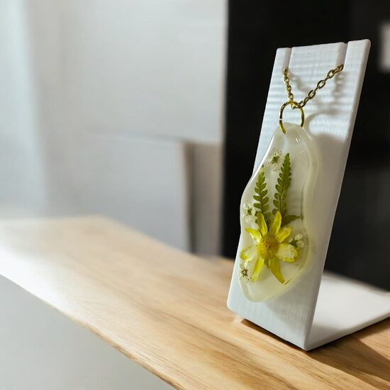 Balts kulons ar papardi