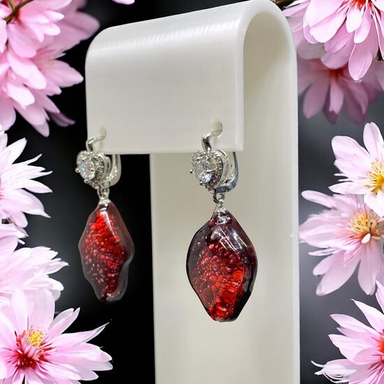 Auskari "Ugunīgais kosmoss"